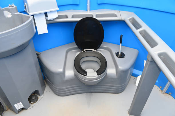 Best Portable restroom trailer rental  in Glenmora, LA